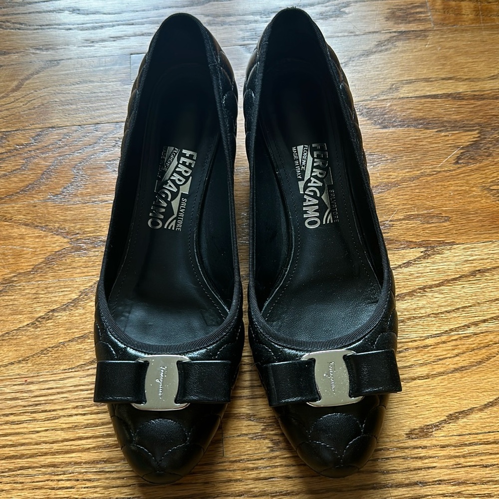 Salvatore Ferragamo scalloped black leather bow ballet flats 8